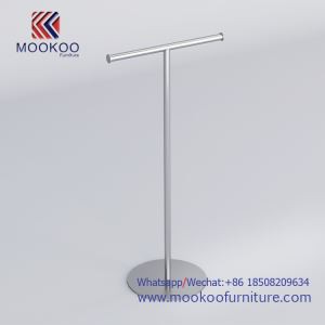 H & M Rad ki te sou ekspozisyon manto ak en fe pou magazen au gwo rad